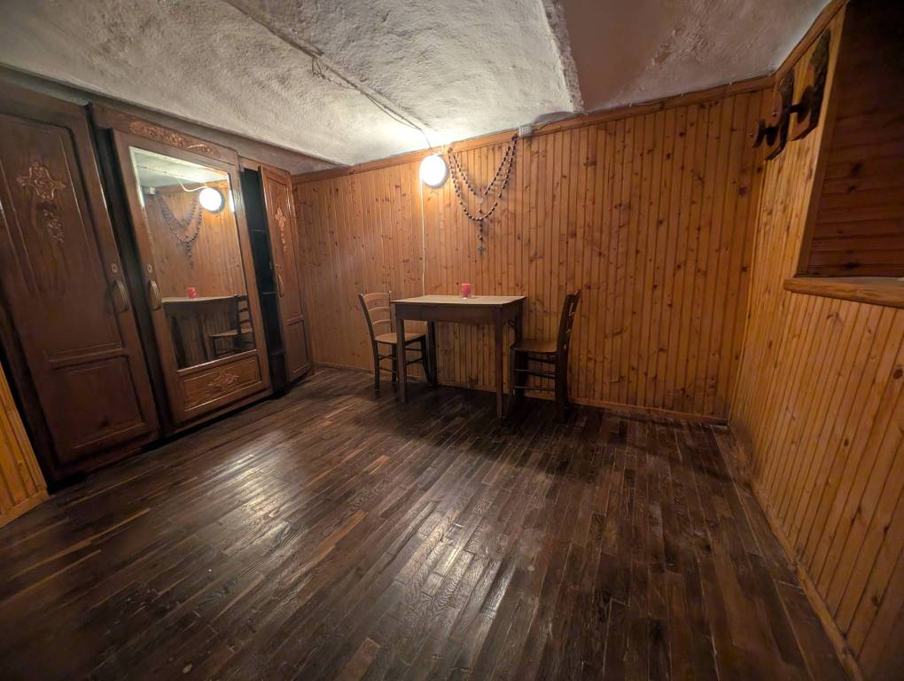1020